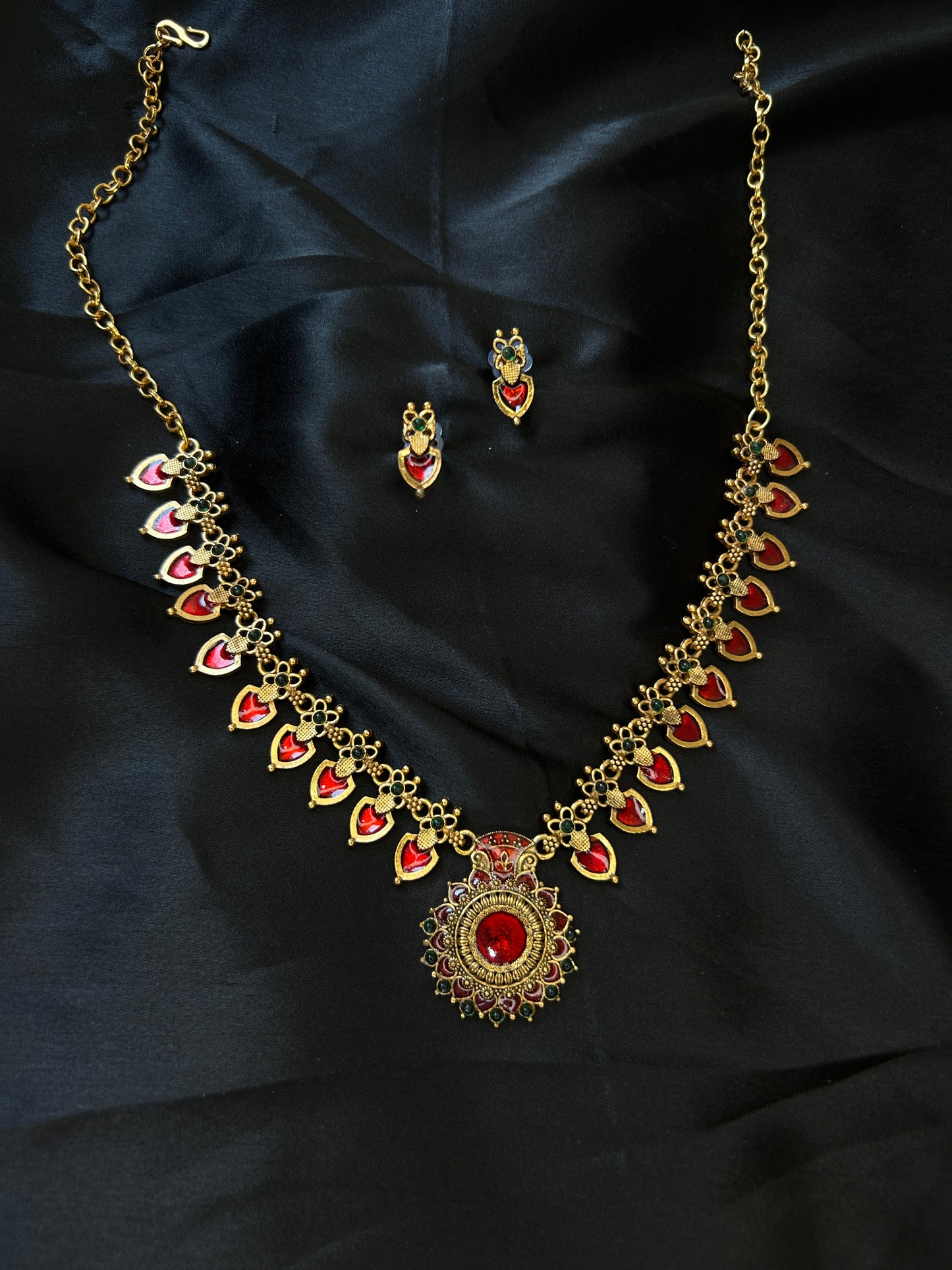 Palaka Necklace