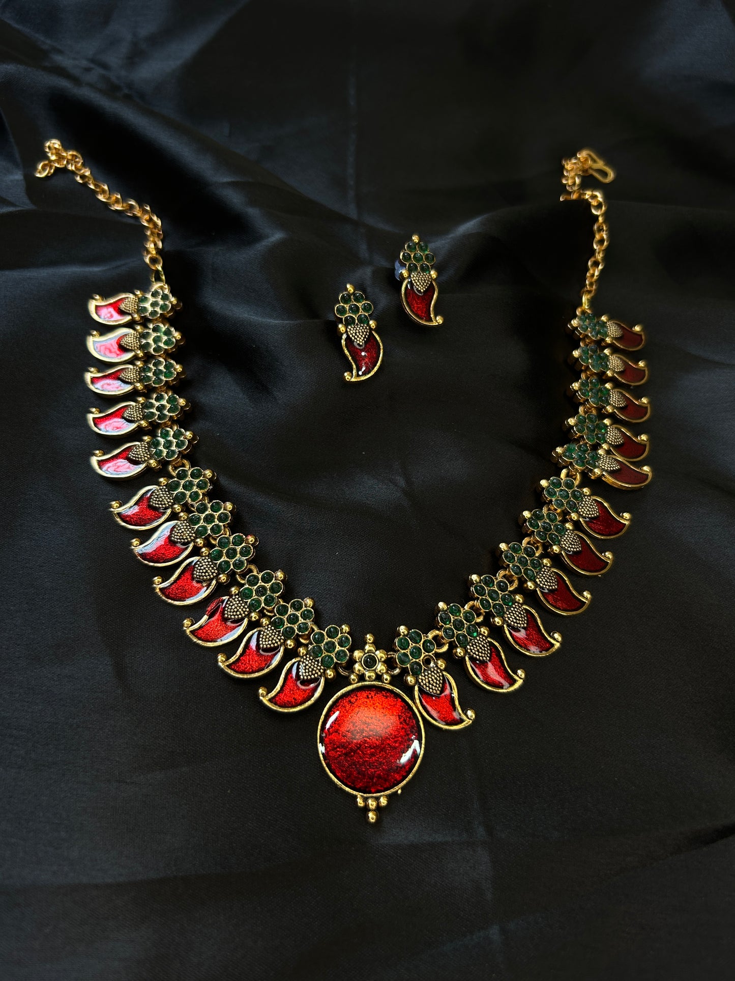 Red palakka Necklace