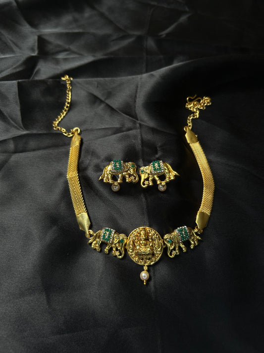 Ghaja Lakshmi choker