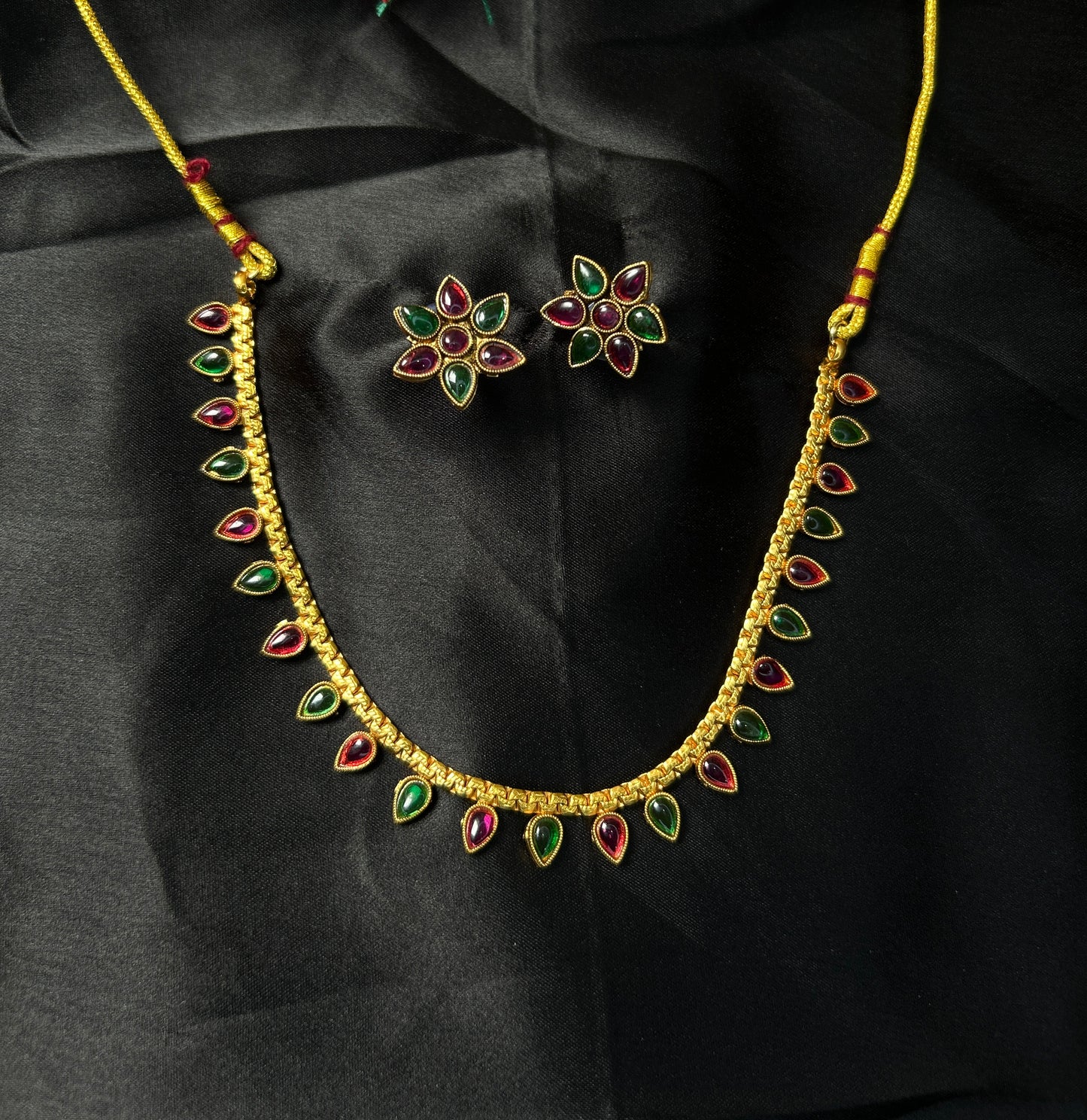 Green & Multi Necklace