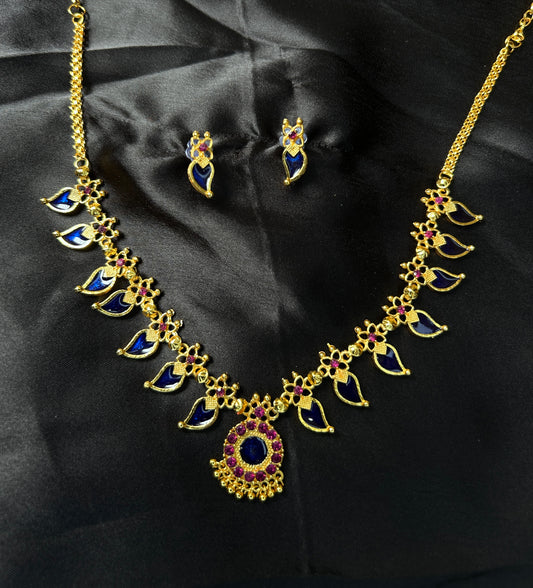 Palakka neckset