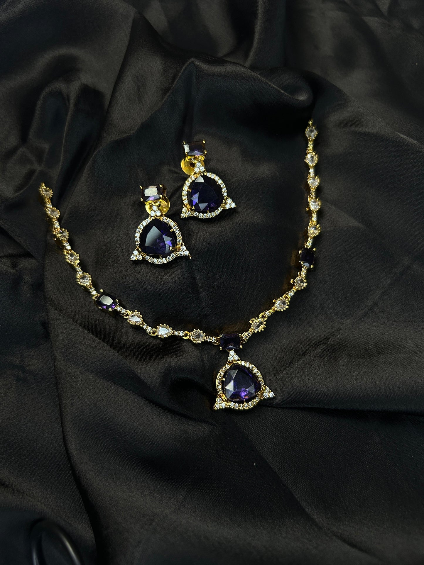 Imperial charm AD Necklace